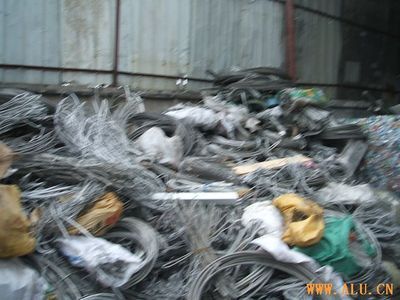 王維強(qiáng)_(上海長穎物資回收公司)-提供:收購二手電纜-電纜線回收-廢電線回收-廢電纜線回收-電源線回收